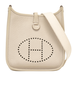 Evelyne 16 Amazone In Clemence Craie, Y (2020), DB/B, 3*